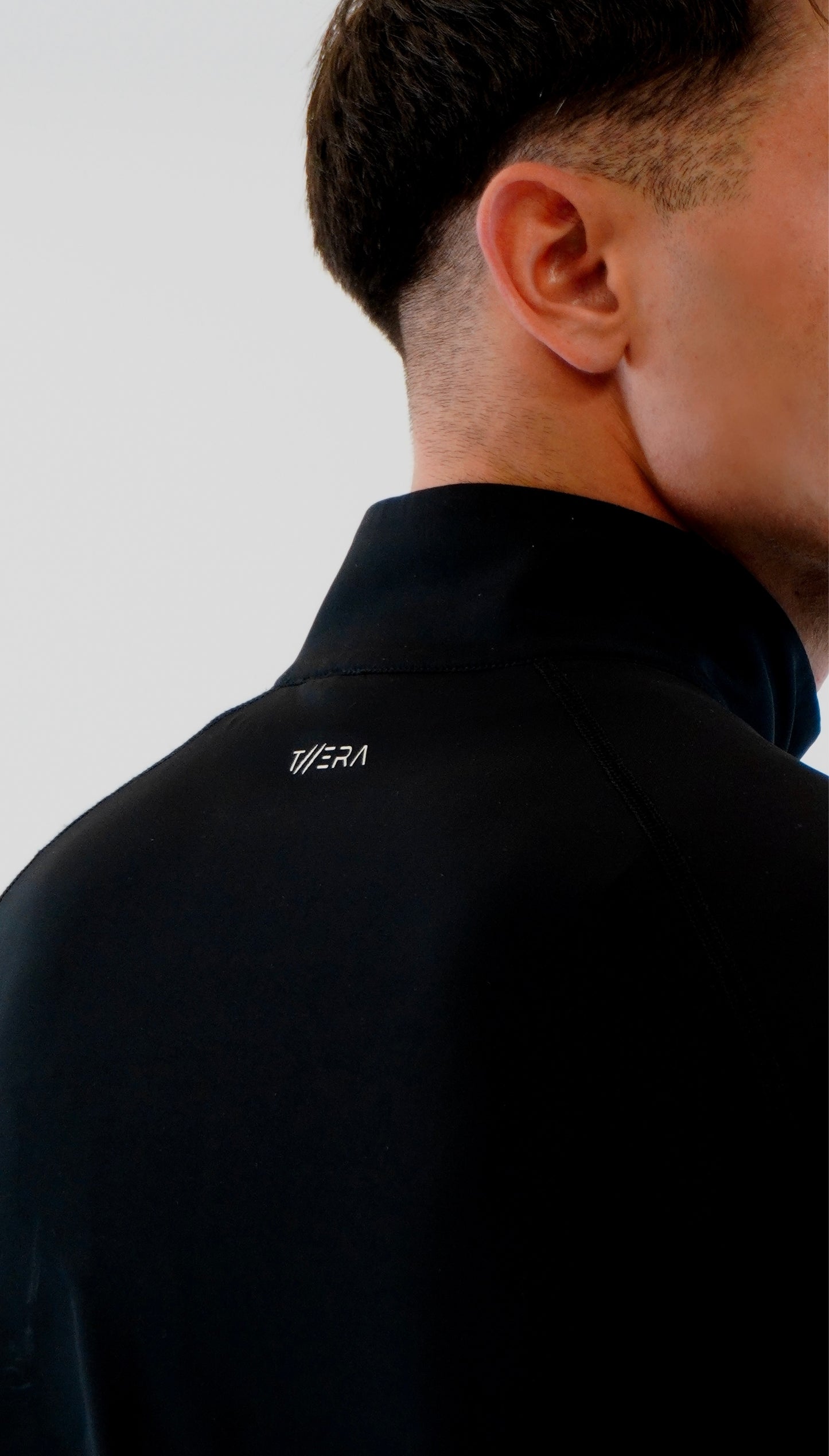 VITAL 1⁄4 ZIP PULLOVER