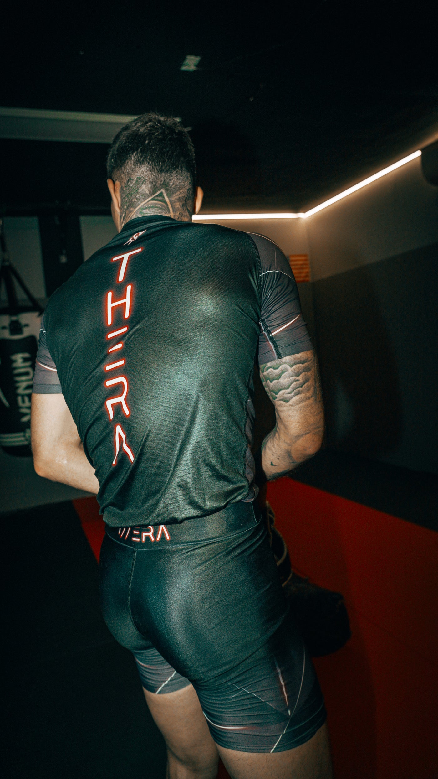 MAVERICK X THERA FIGHT RASHGUARD