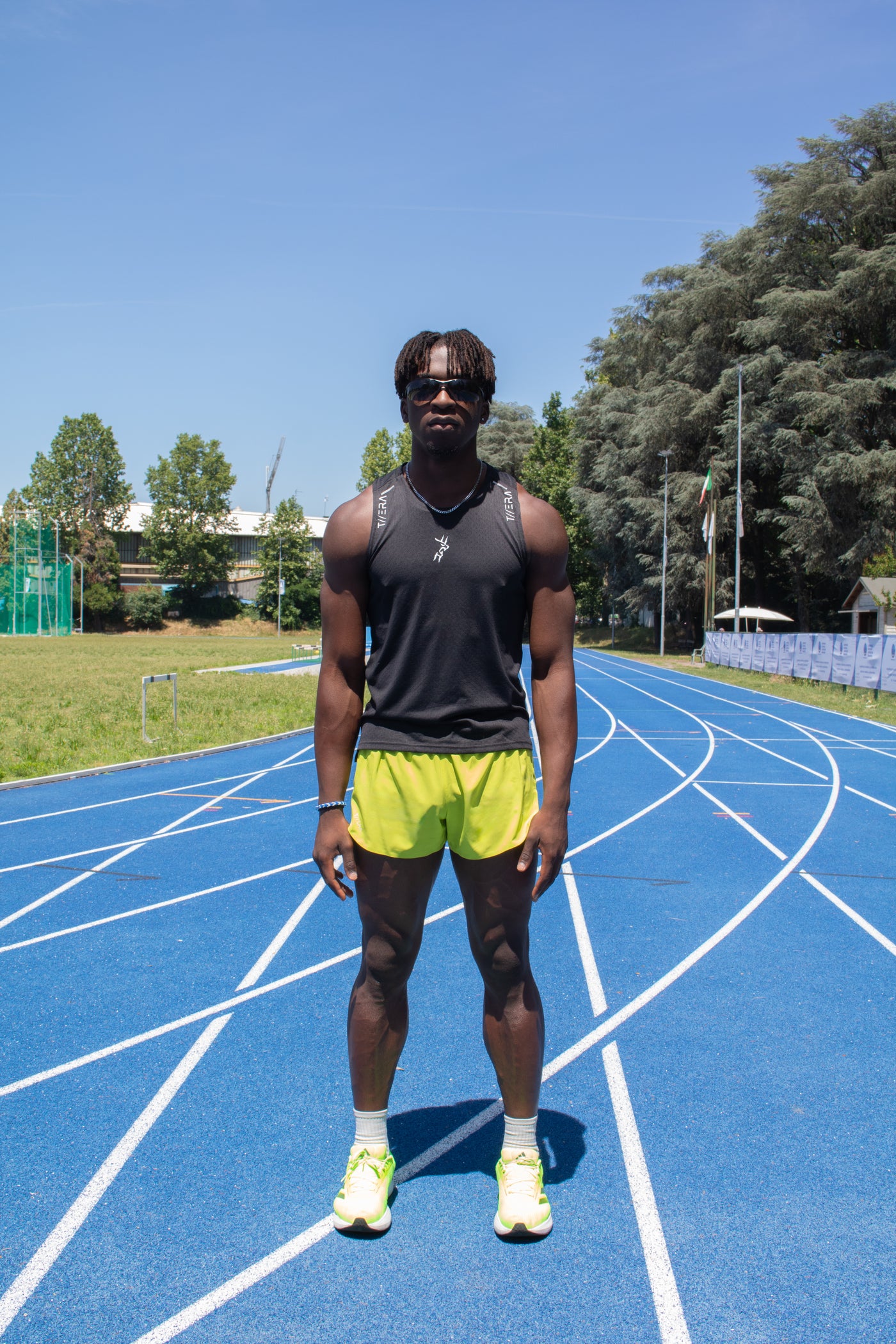 PREDATOR SINGLET