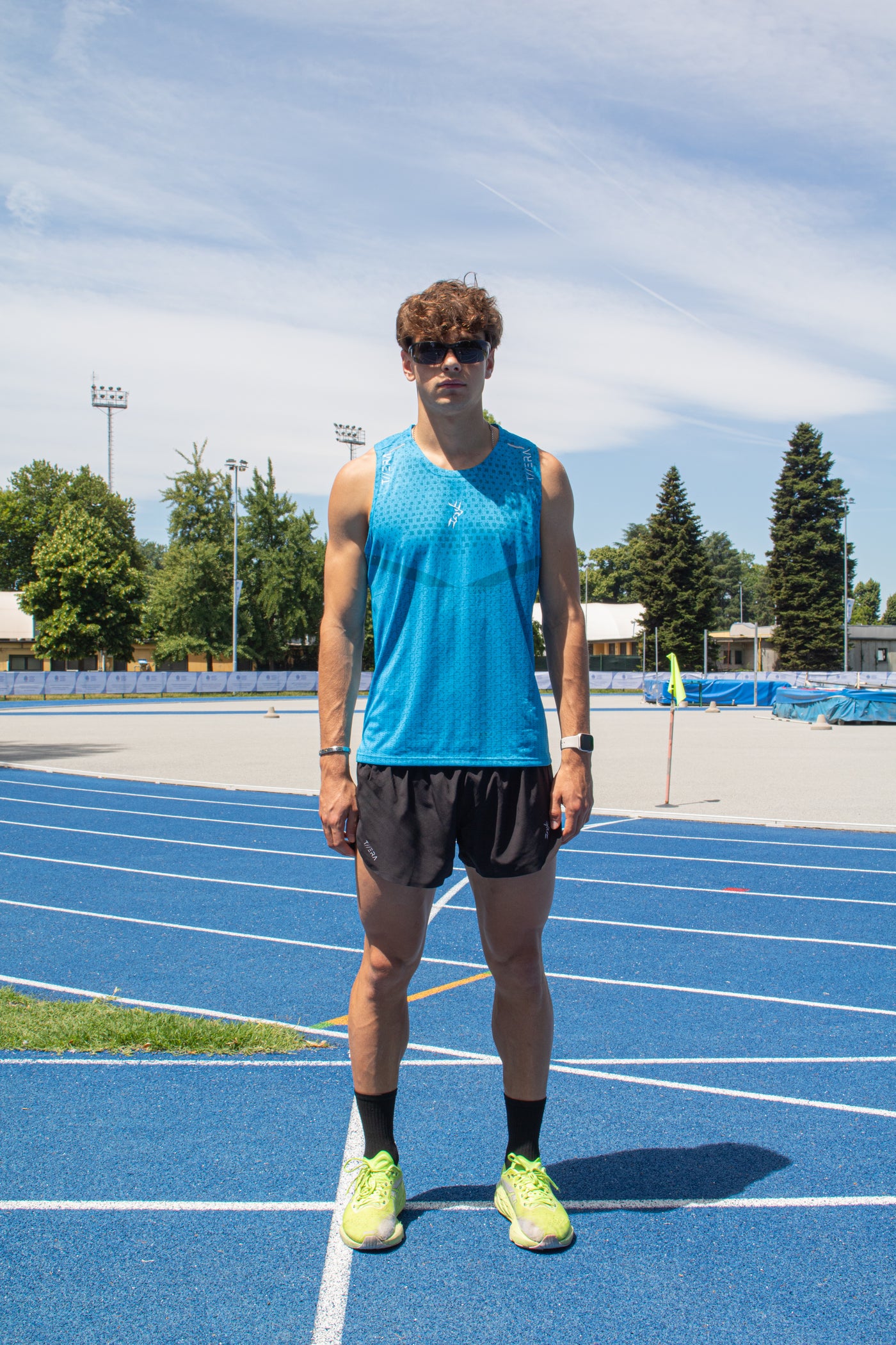 PREDATOR SINGLET