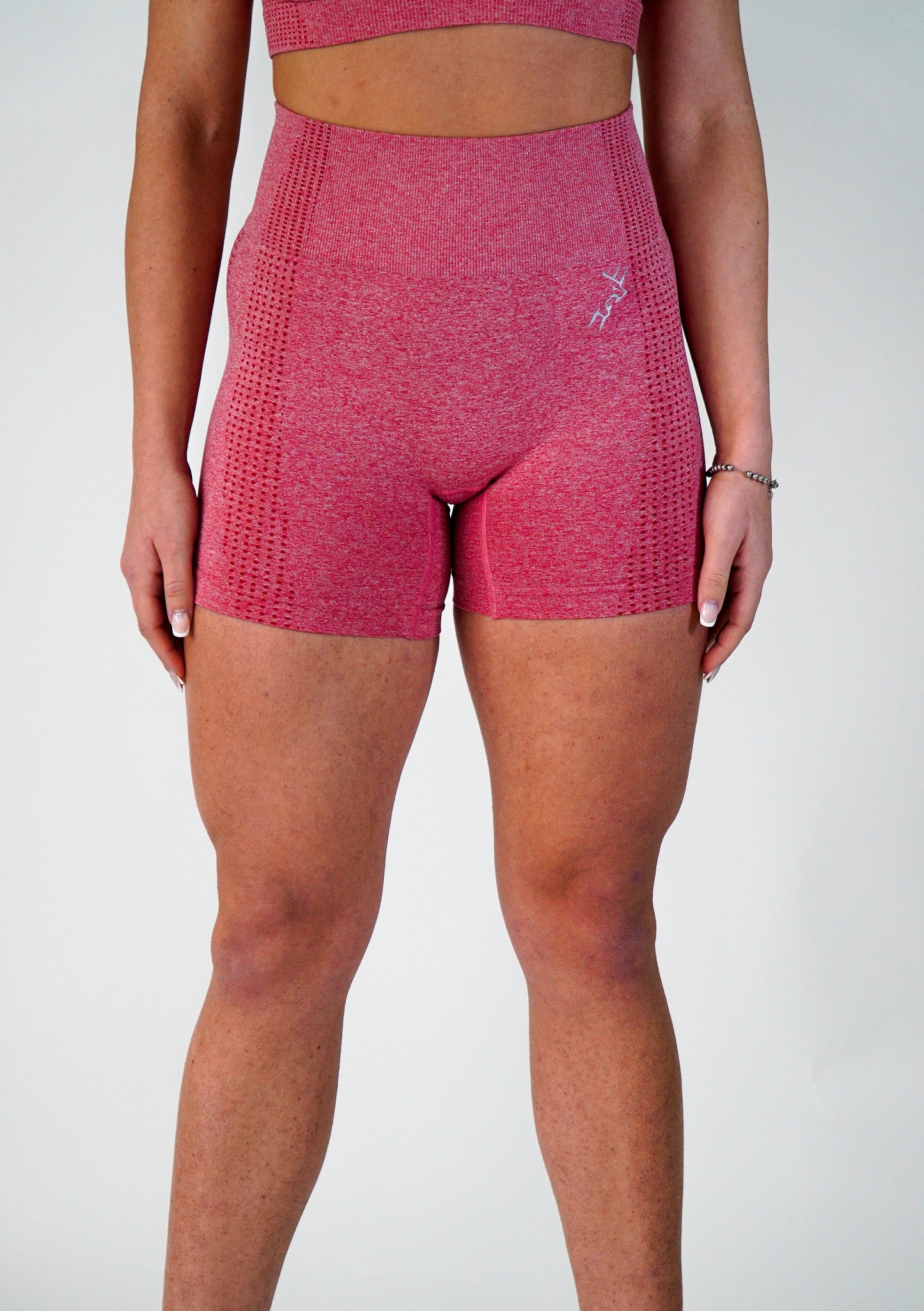 EMPOWER SEAMLESS SHORTS