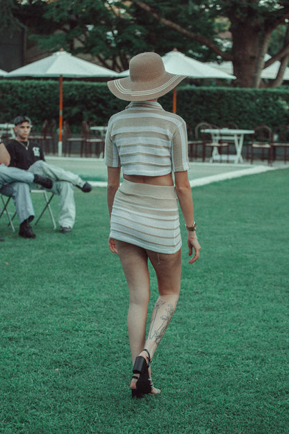 STRAW HAT