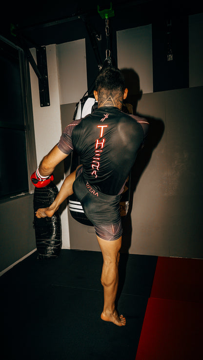 MAVERICK X THERA FIGHT RASHGUARD