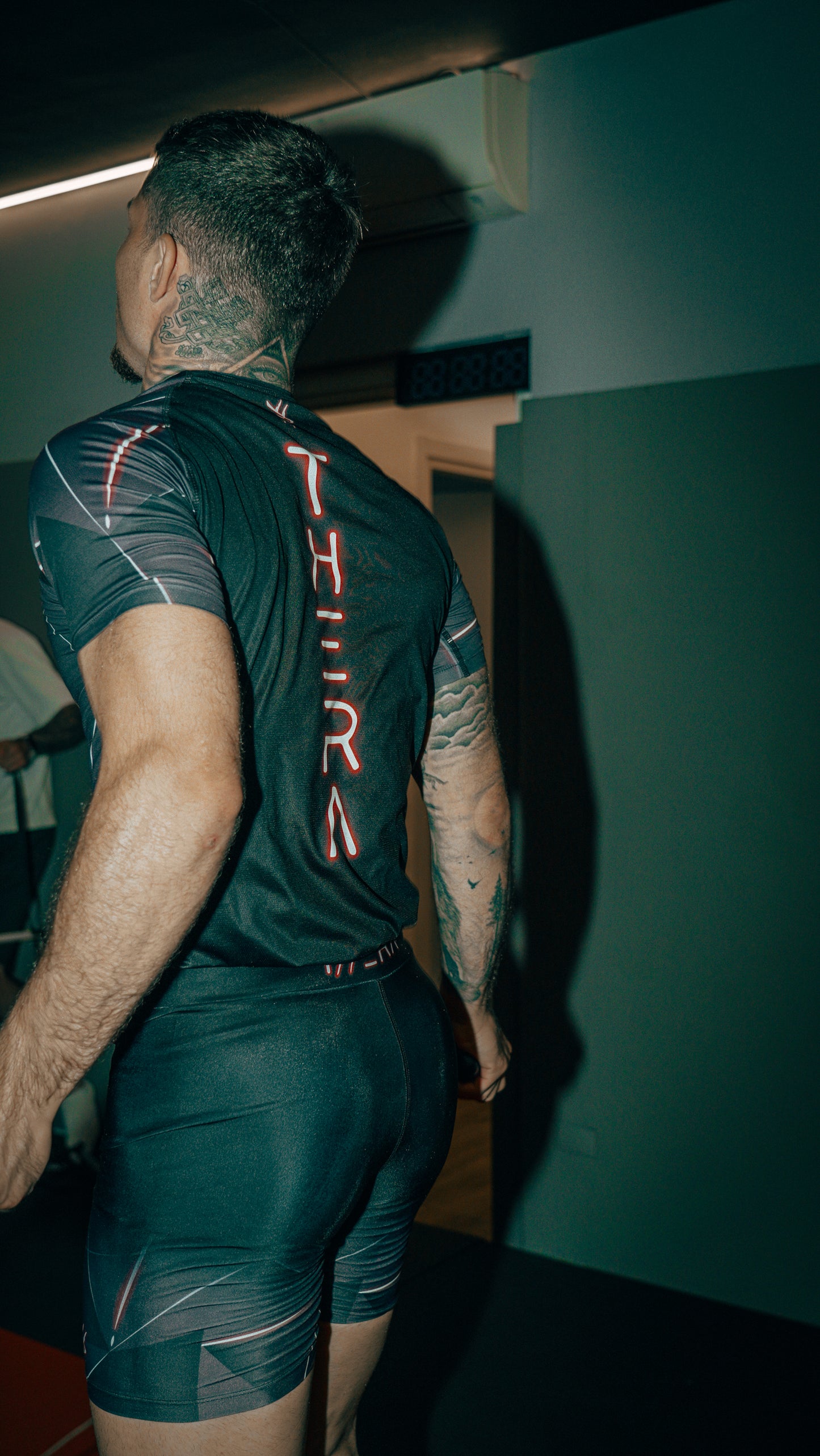MAVERICK X THERA FIGHT RASHGUARD