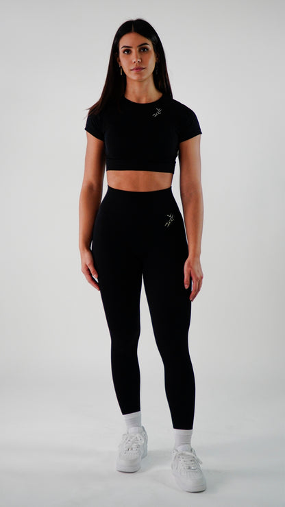 EMPOWER SEAMLESS CROP TOP