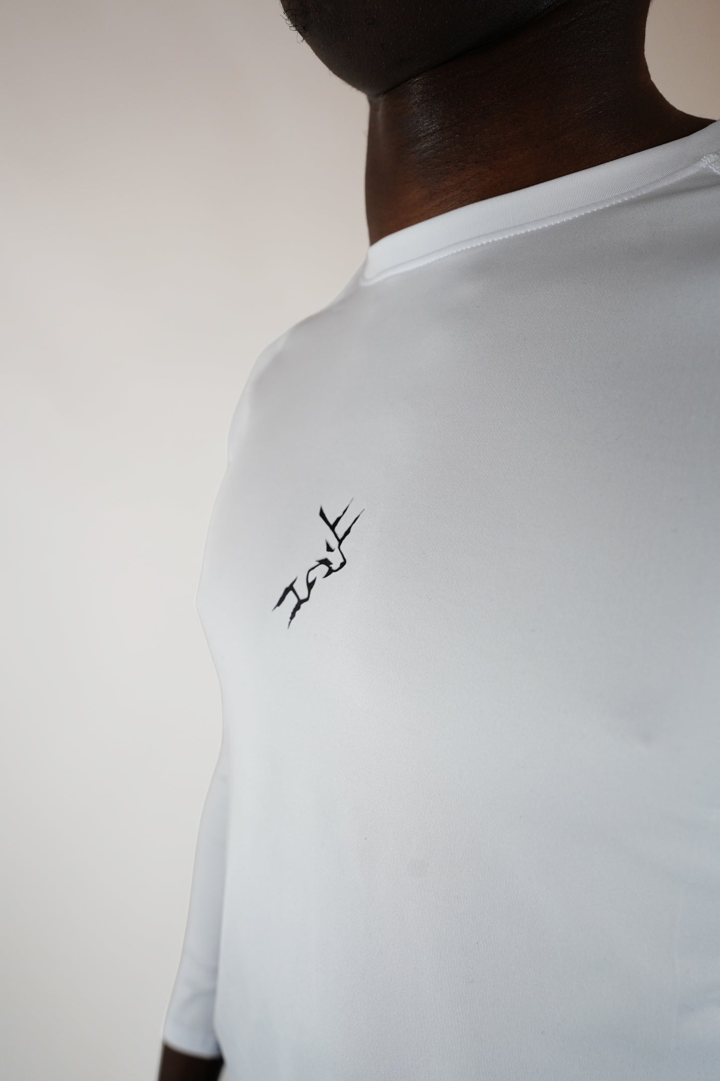 IGNITE COMPRESSION T-SHIRT