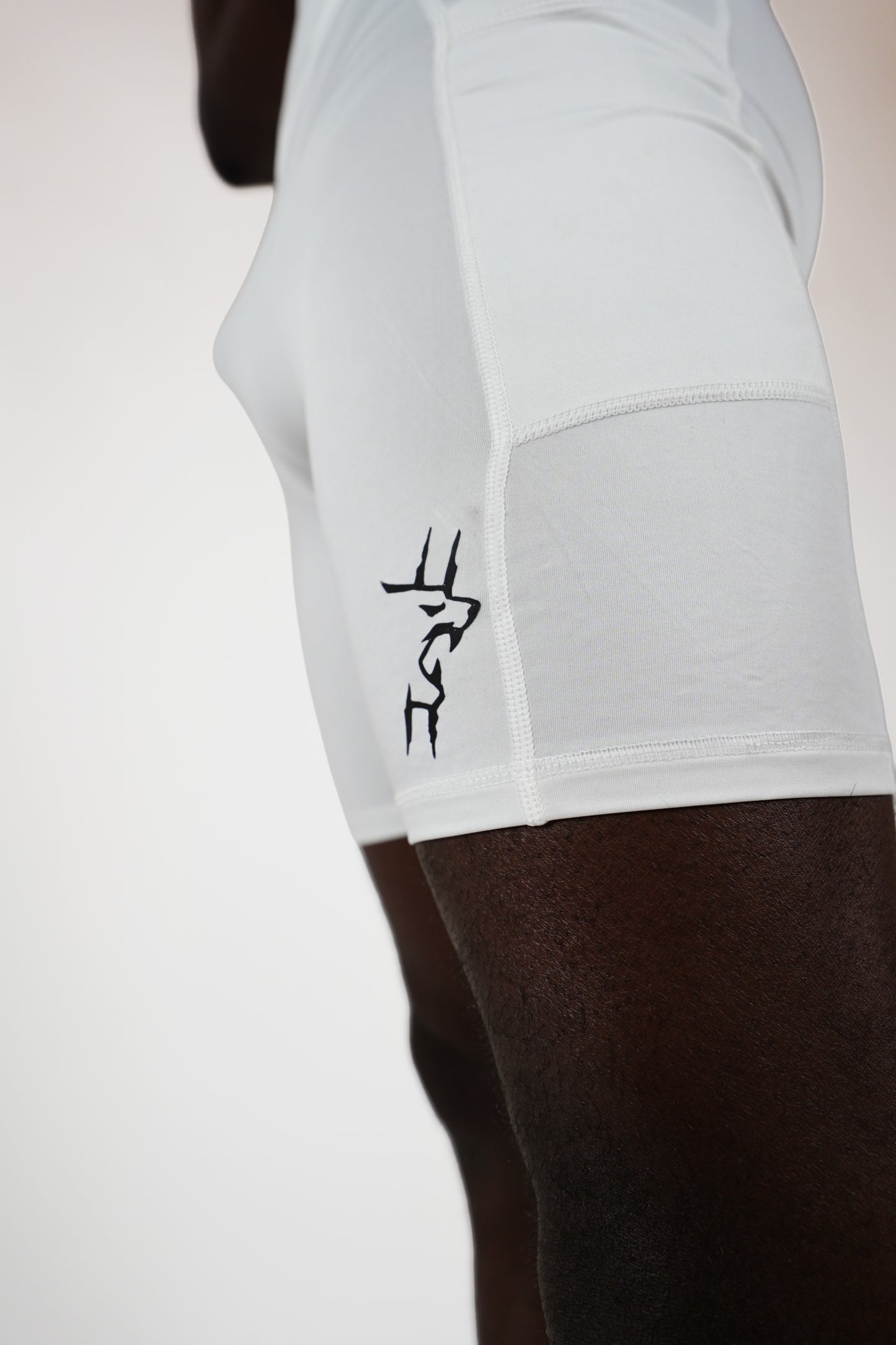 IGNITE RUNNING TIGHT